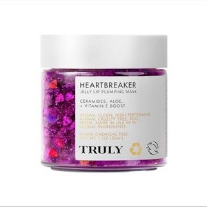 TRULY HEARTBREAKER LIP PLUMPING MASK